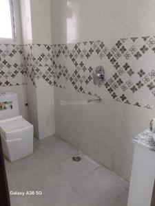 Bathroom Image of 400 Sq.ft 1 RK Builder Floor for rent in Sector 15 Gurgaon for Rs. 18000