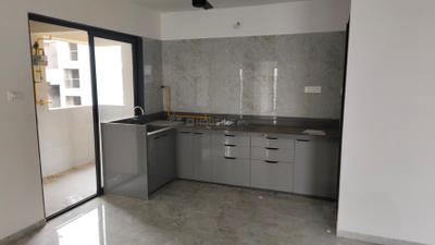 Kitchen Image of 1725 Sq.ft 3 BHK Apartment / Flat for rent in Siddhi Vinayak Elements, Jahangirabad Surat for Rs. 25000