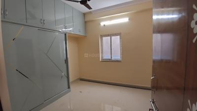 Bedroom Image of 700 Sq.ft 1 BHK Apartment / Flat for rent in Kondapur Hyderabad for Rs. 18000