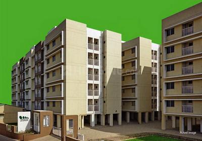 Image of 816 Sq.ft 2 BHK Apartment / Flat for rent in Near Nirma University On SG Highway, Ahmedabad for Rs. 23000