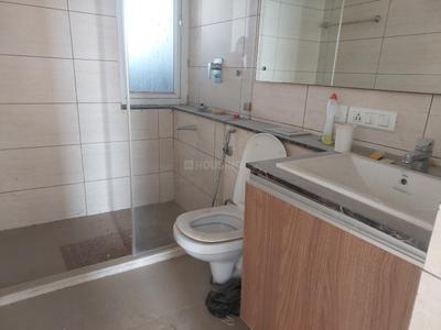 Bathroom Image of 2560 Sq.ft 4 BHK Apartment / Flat for sale in DLF The Primus, Sector 82A Gurgaon for Rs. 43000000