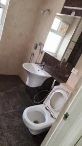 Bathroom Image of 1340 Sq.ft 2.5 BHK Apartment / Flat for rent in Shree Vardhman Victoria, Sector 70 Gurgaon for Rs. 38000