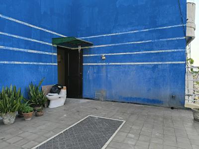Terrace Image of 2000 Sq.ft 3 BHK Apartment / Flat for rent in Mahagun Mansion Phase 1 and 2, Indirapuram Ghaziabad for Rs. 38500