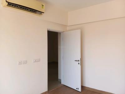 Bedroom Image of 2000 Sq.ft 3 BHK Apartment / Flat for sale in Emaar Imperial Gardens, Sector 102 Gurgaon for Rs. 23500000