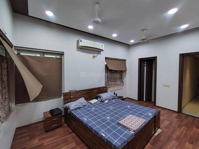 Bedroom Image of 4500 Sq.ft 4 BHK Villa for rent in Thaltej Ahmedabad for Rs. 150000