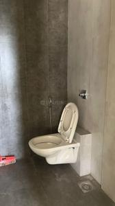 Bathroom Image of 600 Sq.ft 1 BHK Apartment / Flat for rent in Ochana Pride Park CHSL, Thane West Thane for Rs. 25999