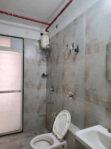 Common Bathroom Image of 510 Sq.ft 1 BHK Apartment / Flat for rent in Puraniks City Reserva Phase 1, Kasarvadavali Thane for Rs. 16250