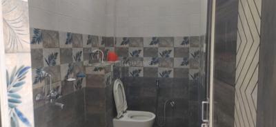 Bathroom Image of 1000 Sq.ft 1 RK Independent House for rent in Yashoda Nagar Kanpur for Rs. 7000