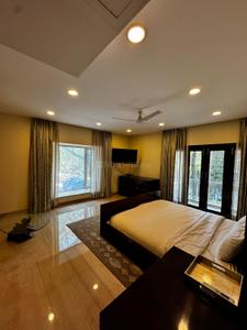 Bedroom Image of 4500 Sq.ft 3 BHK Apartment / Flat for rent in Alwarpet Chennai for Rs. 410000