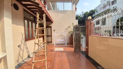 Main Entrance Image of 1750 Sq.ft 3 BHK Apartment / Flat for rent in Vasant Kunj New Delhi for Rs. 90000