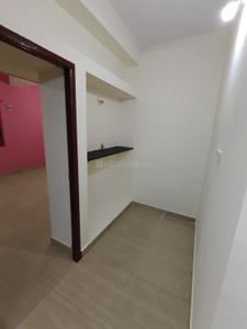 Kitchen Image of 915 Sq.ft 2 BHK Apartment / Flat for sale in Keelkattalai Chennai for Rs. 8100000