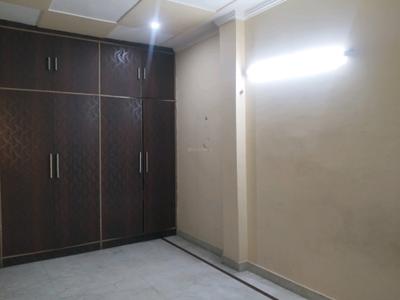 Bedroom Image of 1200 Sq.ft 3 BHK Builder Floor for rent in Vikaspuri New Delhi for Rs. 29000