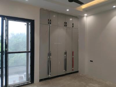 Bedroom Image of 1800 Sq.ft 3 BHK Builder Floor for sale in Vikaspuri New Delhi for Rs. 33500000