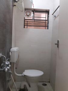 Common Bathroom Image of 600 Sq.ft 1 BHK Apartment / Flat for rent in Ruby Homes, Munnekollal Bengaluru for Rs. 17000
