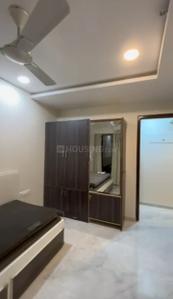 Bedroom Image of 630 Sq.ft 2 BHK Apartment / Flat for rent in Gurukrupa Nirmalam, Bandra East Mumbai for Rs. 125000