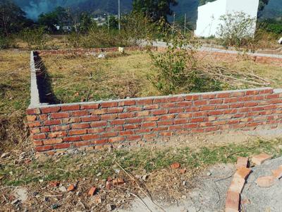 Image of 1350 Sq.ft Residential Plot / Land for sale in Sahastradhara Road, Dehradun for Rs. 9000000