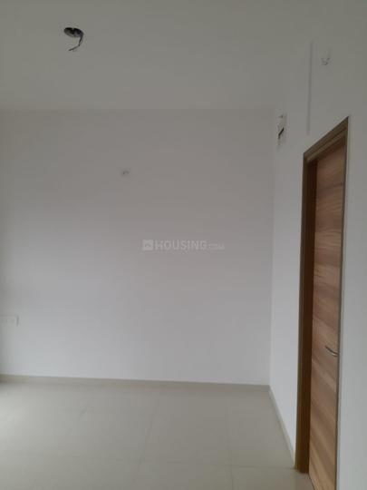 Marathon NeoHomes NeoSkies Main Image 1