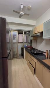 Kitchen Image of 750 Sq.ft 2 BHK Apartment / Flat for sale in Andheri West Mumbai for Rs. 28000000