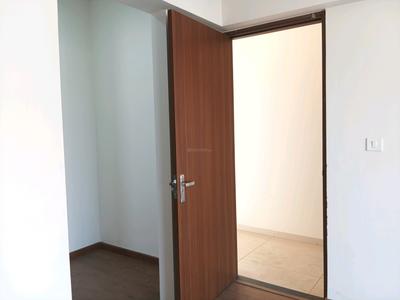 Bedroom Image of 915 Sq.ft 2 BHK Apartment / Flat for sale in Shapoorji Pallonji JoyVille, Sector 102 Gurgaon for Rs. 15000000