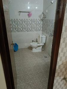 Bathroom Image of 1230 Sq.ft 2 BHK Apartment / Flat for rent in Shyam Bankey Bihari Sharnam, Raj Nagar Extension Ghaziabad for Rs. 21000