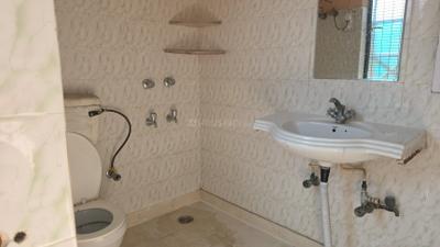 Image of 1200 Sq.ft 2.5 BHK Builder Floor for rent in Safdarjung Development Area, New Delhi for Rs. 55000