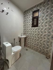 Bathroom Image of 900 Sq.ft 2 BHK Apartment / Flat for sale in Deenpur New Delhi for Rs. 4700000