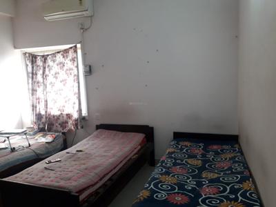 Bedroom Image of Nandy PG 9830112147 in Bhowanipore, Kolkata