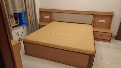 Bedroom Image of 3900 Sq.ft 4 BHK Builder Floor for rent in Aundh Pune for Rs. 130000