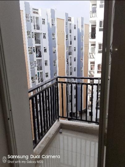 Parswnat Apartment Attached Balcony with Bedroom 1