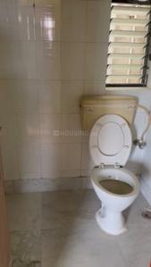 Bathroom Image of 1450 Sq.ft 2 BHK Apartment / Flat for sale in Maniktala Kolkata for Rs. 8500000