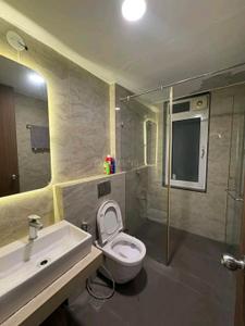 Image of 1960 Sq.ft 3.5 BHK Apartment / Flat for rent in Vasant Vihar, Solapur for Rs. 30000