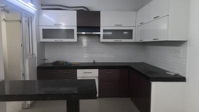 Kitchen Image of 1995 Sq.ft 3.5 BHK Apartment / Flat for sale in Gulshan Ikebana, Sector 143 Noida for Rs. 32000000