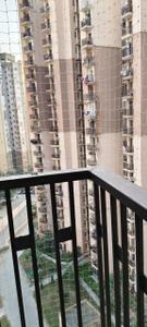 Balcony Image of 1040 Sq.ft 2 BHK Apartment / Flat for rent in Logix Blossom County, Sector 137 Noida for Rs. 28000