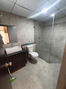 Bathroom Image of 2080 Sq.ft 3.5 BHK Apartment / Flat for rent in Mantri Serenity 4, Subramanyapura Bengaluru for Rs. 65000