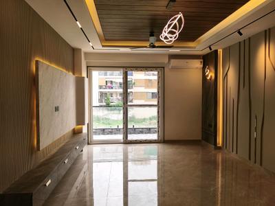 Living Room Image of 3250 Sq.ft 4 BHK Builder Floor for sale in Ansal Esencia Sector 67, Sector 67 Gurgaon for Rs. 35000000