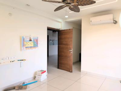 Bedroom Image of 2300 Sq.ft 3 BHK Apartment / Flat for rent in Sri Ram Garden By Jains, Jeedimetla Hyderabad for Rs. 60000