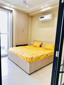 Bedroom Image of 400 Sq.ft 1 BHK Apartment / Flat for rent in DLF Regency Park, DLF Phase 4 Gurgaon for Rs. 14000