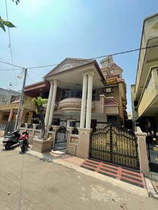 Image of 1650 Sq.ft 5 BHK Villa for sale in Udhna, Surat for Rs. 18000000