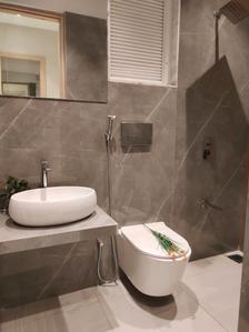 Common Bathroom Image of 742 Sq.ft 2 BHK Apartment / Flat for sale in Ruparel Skygreens I, Kandivali West Mumbai for Rs. 14800000