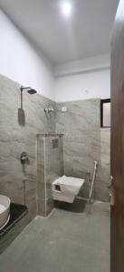 Bathroom Image of 1000 Sq.ft 2 BHK Apartment / Flat for rent in Bhawna City, Shastripuram Agra for Rs. 13000