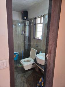Bathroom Image of 1200 Sq.ft 2 BHK Apartment / Flat for rent in Gini Viviana, Balewadi Pune for Rs. 43000