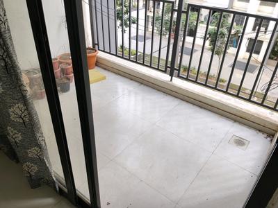 Living Room Image of 1600 Sq.ft 2.5 BHK Apartment / Flat for sale in Godrej Green Glades, Jagatpur Ahmedabad for Rs. 7800000