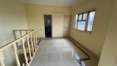 Staircase Image of 2400 Sq.ft 4 BHK Apartment / Flat for sale in Madhur Jeevan Apartments, Sector 56 Gurgaon for Rs. 27000000