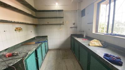 Kitchen Image of 900 Sq.ft 2 BHK Apartment / Flat for rent in Andheri West Mumbai for Rs. 72000