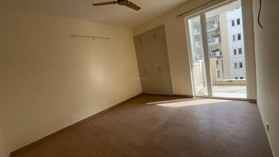 Bedroom Image of 1949 Sq.ft 4.5 BHK Apartment / Flat for sale in Emaar Palm Hills, Sector 77 Gurgaon for Rs. 24800000