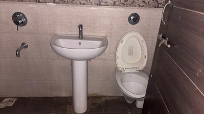 GK Rose E Mehar Bathroom One 3