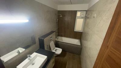 Image of 2385 Sq.ft 4 BHK Apartment / Flat for rent in Wave Veridia, Wave City, Ghaziabad for Rs. 55000
