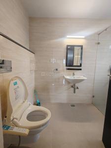 Bathroom Image of 3000 Sq.ft 3 BHK Apartment / Flat for rent in Injambakkam Chennai for Rs. 130000