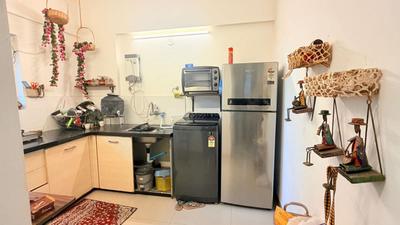 Kitchen Image of 650 Sq.ft 1 BHK Apartment / Flat for rent in Amanora Park Town Pune for Rs. 29000