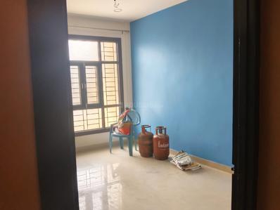 Bedroom Image of 1250 Sq.ft 2 BHK Builder Floor for rent in Garg Enclave Extension, Indira Nagar Lucknow for Rs. 13000